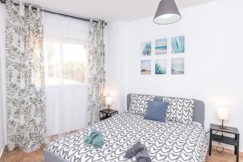 Beachfront Sea View In Cozy 1Br With Pool And Garage Sitio de Calahonda Apartment
